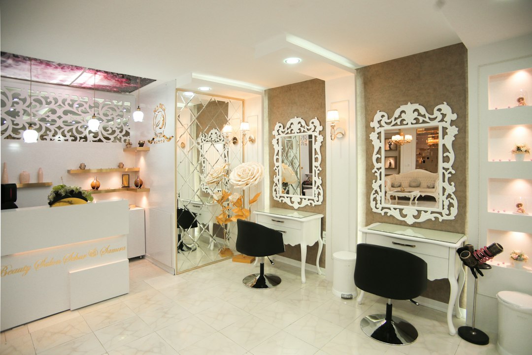 Beauty academy training and professional cosmetology courses